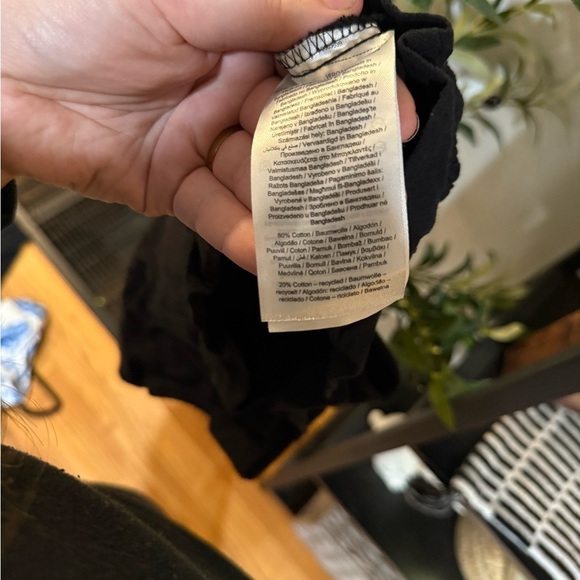 Vero Moda Black Fitted Ruffled Sailor Collar Crop Top size xs - Picture 6 of 6